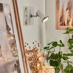 hofstein Applique murale Lanrigan LED Chrome, Blanc, 1 lumière