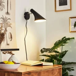 Luminaires Scandinaves-hofstein Applique murale Corralcay Chrome, Noir, 1 lumière