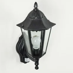 Luminaires Rustiques-hofstein Applique murale d'extérieur Esteli Noir, 1 lumière, Détecteur de mouvement