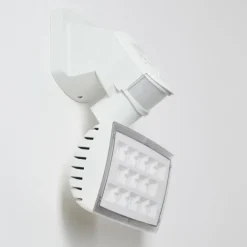 hofstein Applique murale d'extérieur Loit LED Blanc, 1 lumière, Détecteur de mouvement