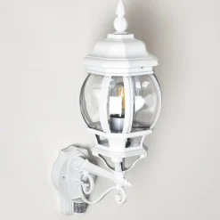 Luminaires Rustiques-hofstein Applique murale d'extérieur Lentua Blanc, 1 lumière, Détecteur de mouvement