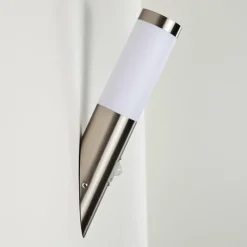 hofstein Applique murale d'extérieur Norburg Acier inoxydable, 1 lumière, Détecteur de mouvement
