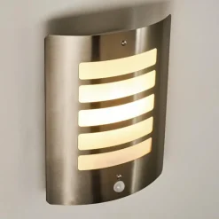hofstein Applique murale d'extérieur Alslev Acier inoxydable, 1 lumière, Détecteur de mouvement