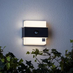 Luminaires Brilliant Applique murale d'extérieur Brilliant Archie LED Noir, 1 lumière, Détecteur de mouvement