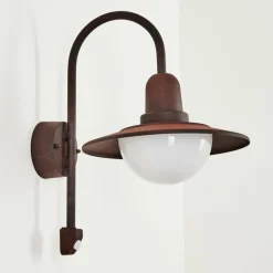 Luminaires Rustiques-hofstein Applique murale d'extérieur Pohei Rouille, 1 lumière, Détecteur de mouvement