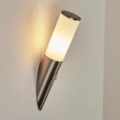 hofstein Applique murale d'extérieur Caserta Nickel mat, 1 lumière, Détecteur de mouvement