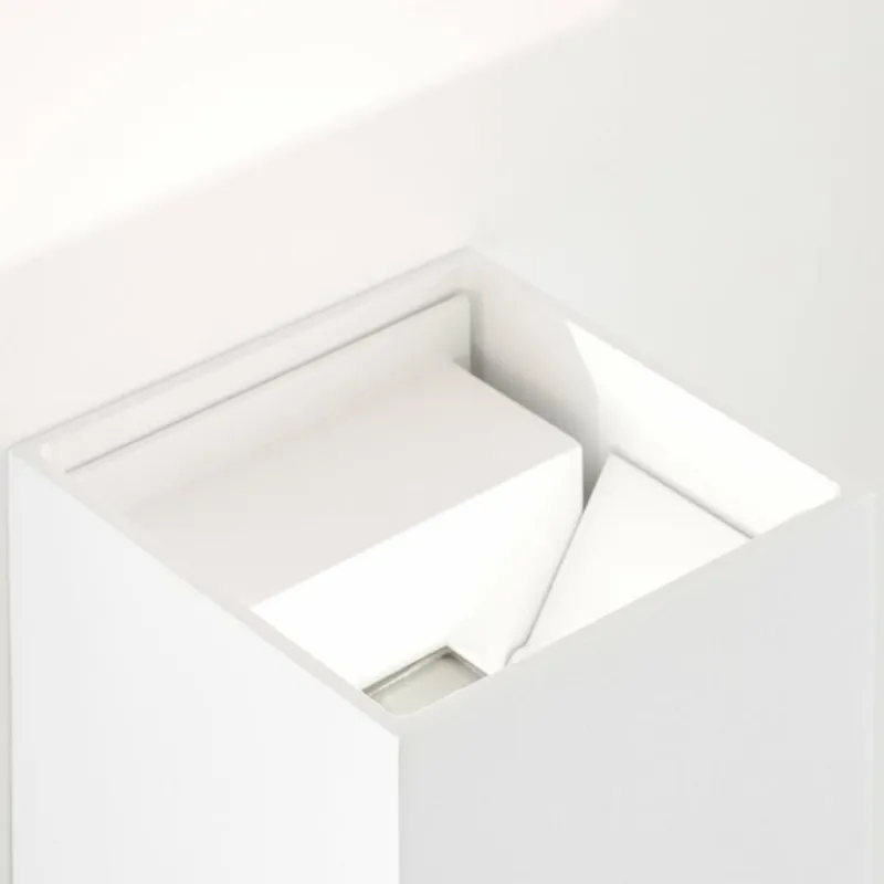Luminaires Brilliant Applique murale d'extérieur Brilliant Isak LED Blanc, 1 lumière