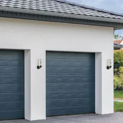 Luminaires Brilliant Applique murale d'extérieur Brilliant Masham Noir, 1 lumière