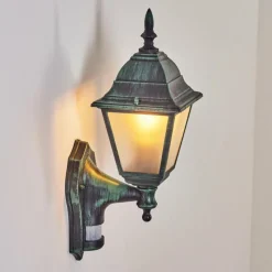 Luminaires Rustiques-hofstein Applique murale d'extérieur Naofe Vert, Noir, 1 lumière, Détecteur de mouvement