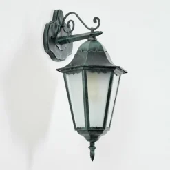 Luminaires Rustiques-hofstein Applique murale d'extérieur Hongkong Vert, Noir, 1 lumière