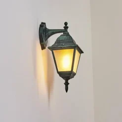 Luminaires Rustiques-hofstein Applique murale d'extérieur Naofe Vert, Noir, 1 lumière