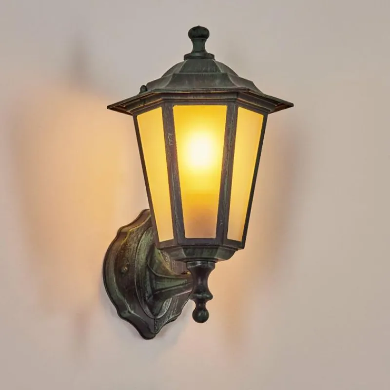 Luminaires Rustiques-hofstein Applique murale d'extérieur Loria Vert, Noir, 1 lumière