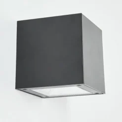 hofstein Applique murale extérieure solaire Lapeer LED Noir, 1 lumière