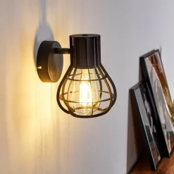 Luminaires Rustiques-hofstein Applique murale Gainesville Noir, 1 lumière