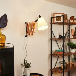 Lampes Industrielles-hofstein Applique murale Norfolk Bois clair, Noir, 1 lumière