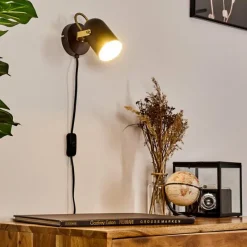 Lampes Industrielles-hofstein Applique murale Rialey Laiton, Noir, 1 lumière