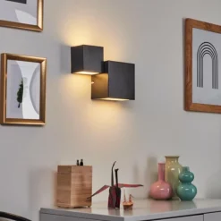 hofstein Applique murale Sumina LED Noir, 1 lumière* Appliques