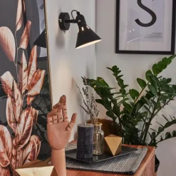 Lampes Industrielles-hofstein Applique murale Upiano Chrome, Noir, 1 lumière