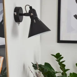 Lampes Industrielles-hofstein Applique murale Upiano Chrome, Noir, 1 lumière