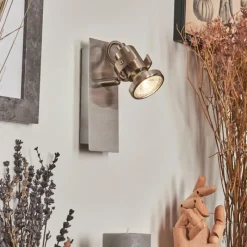 hofstein Applique murale Yometchen LED Nickel mat, 1 lumière