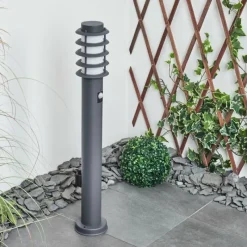 hofstein Borne lumineuse Caserta Anthracite, 1 lumière, Détecteur de mouvement