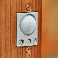 hofstein Borne lumineuse Gaborone Brun, Couleur bois, 1 lumière, Détecteur de mouvement