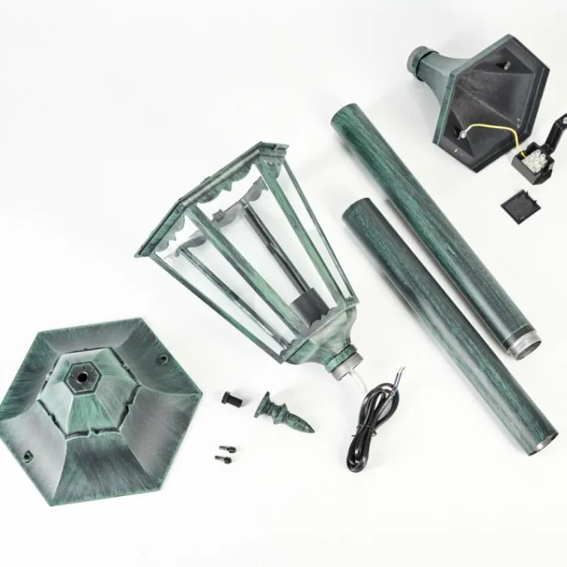 Luminaires Rustiques-hofstein Borne lumineuse Hongkong Vert, Noir, 1 lumière