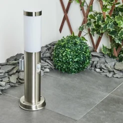 hofstein Borne lumineuse Sessa Nickel mat, 1 lumière, Détecteur de mouvement