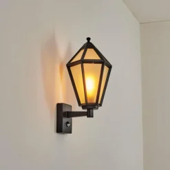 Luminaires Rustiques-hofstein Falfosa Lampe murale d´extérieur Noir, 1 lumière, Détecteur de mouvement