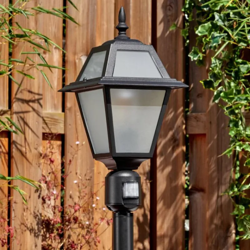 Luminaires Rustiques-hofstein Fornelos Luminaire extérieur, Eclairage de chemin Noir, 1 lumière, Détecteur de mouvement