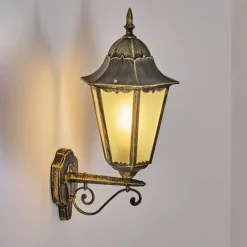 Luminaires Rustiques-hofstein Hongkong Lampe murale d´extérieur, Applique murale Or, Noir, 1 lumière