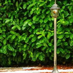 Luminaires Rustiques-hofstein Lampadaire d'extérieur Antibes Brun doré, 1 lumière