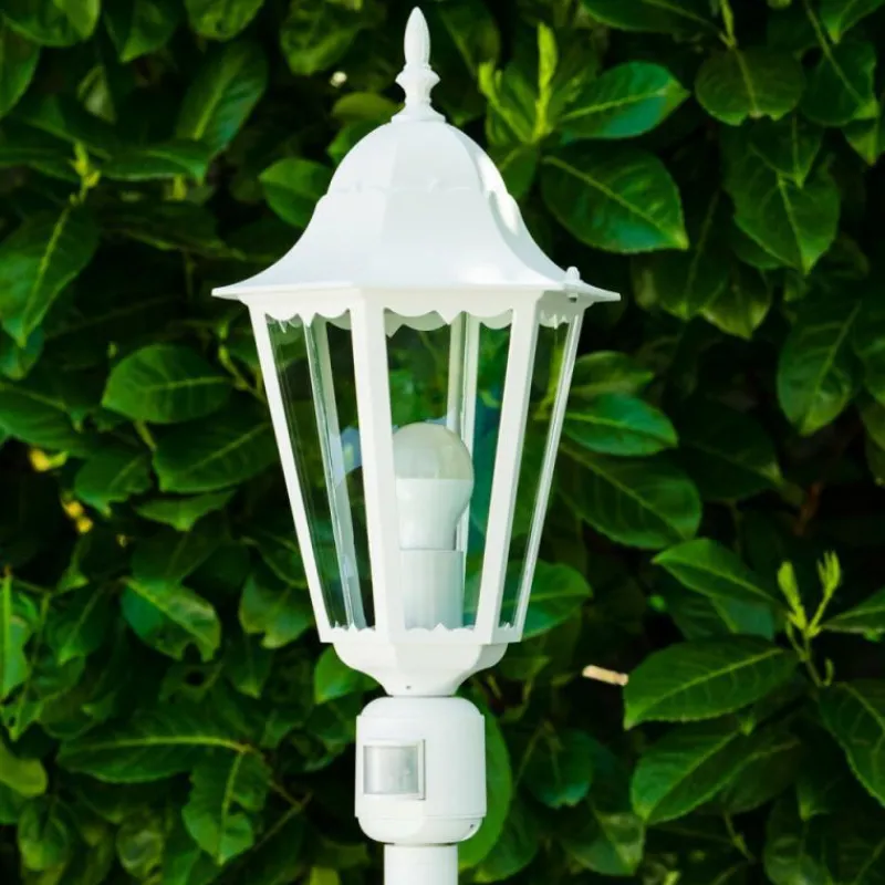 Luminaires Rustiques-hofstein Lampadaire extérieur Bristol Blanc, 1 lumière, Détecteur de mouvement