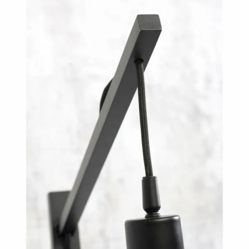 Style Boho-Chic-Good & Mojo Lampadaire Bhutan Noir, 1 lumière