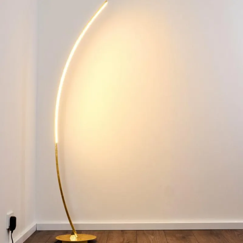 Lampes Dorées-hofstein Lampadaire Nagu LED Or, 1 lumière