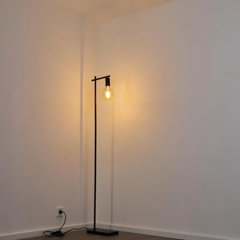 Lampes Industrielles-hofstein Lampadaire Pamunkey Noir, 1 lumière