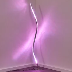 hofstein Lampadaire Saginaw LED Nickel mat, 1 lumière, Télécommandes, Changeur de couleurs