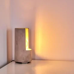 Luminaires Rustiques-hofstein Lampe à poser Amite Gris, 1 lumière