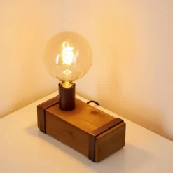 Lampes Industrielles-hofstein Lampe de table Balakovo Bois foncé, Rouille, 1 lumière