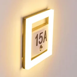 hofstein Numéro d'adresse éclairé Louisville LED Gris, 1 lumière, Détecteur de mouvement