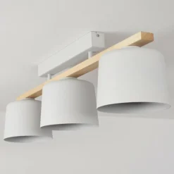 Luminaires Scandinaves-hofstein Plafonnier Combarbala Gris, Bois clair, 3 lumières