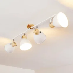 Luminaires Rustiques-hofstein Plafonnier Banjul Bois clair, Blanc, 4 lumières