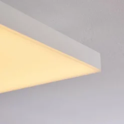 hofstein Plafonnier Buenaventura LED Blanc, 1 lumière, Télécommandes* Éclairage Led