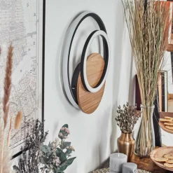 Luminaires Scandinaves-hofstein Rapoila Applique murale LED Couleur bois, Noir, 1 lumière