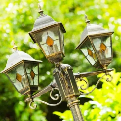 Luminaires Rustiques-hofstein Réverbère Antibes Brun doré, 3 lumières