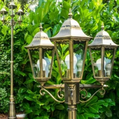 Luminaires Rustiques-hofstein Réverbère Hong Kong bronze Transparent, 3 lumières