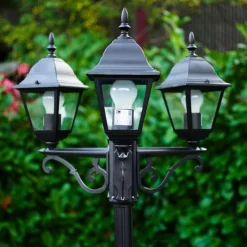 Luminaires Rustiques-hofstein Réverbère Murto Noir, 3 lumières