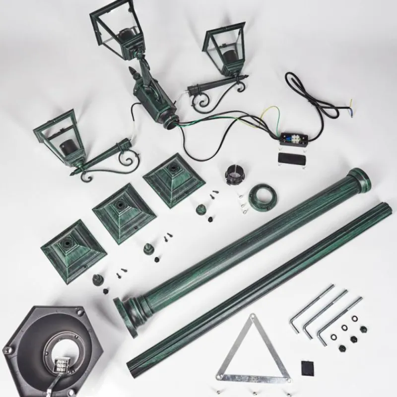 Luminaires Rustiques-hofstein Réverbère Naofe Vert, Noir, 3 lumières