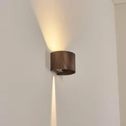 hofstein Tamarin Lampe murale d´extérieur, Luminaire Up & Down, Applique murale LED Couleur bois, Noir, 1 lumière